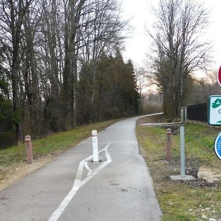 Le Petit Cocon Διαμέρισμα Montbozon Εξωτερικό φωτογραφία